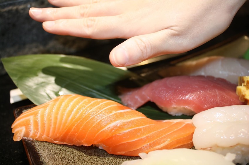 【西門町美食】打狗霸日式料理TAKAO1972-CP值超高的霸王握壽司,台北西門町壽司推薦、台北平價日本料理推薦!