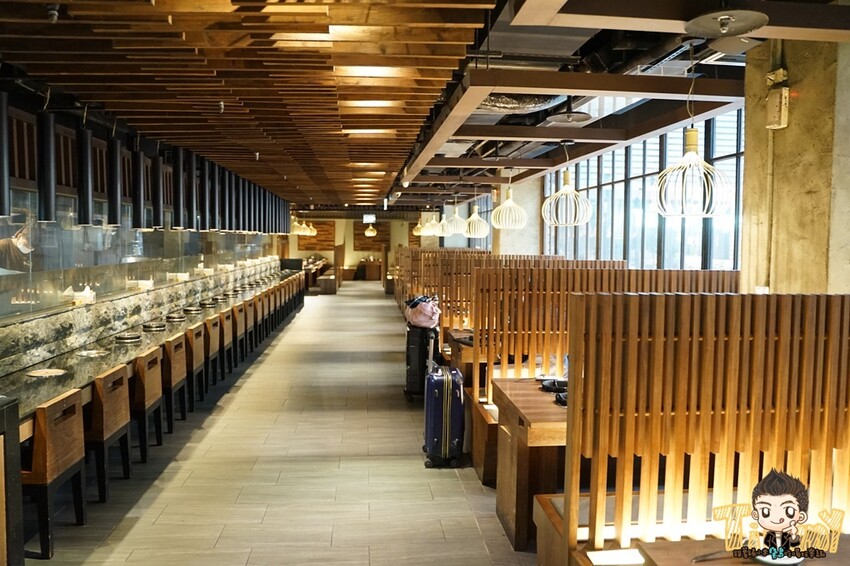 真正的火鍋冰火五重天😱 318元起免收服務費在超豪華環境下就可以享用超值鍋物😘