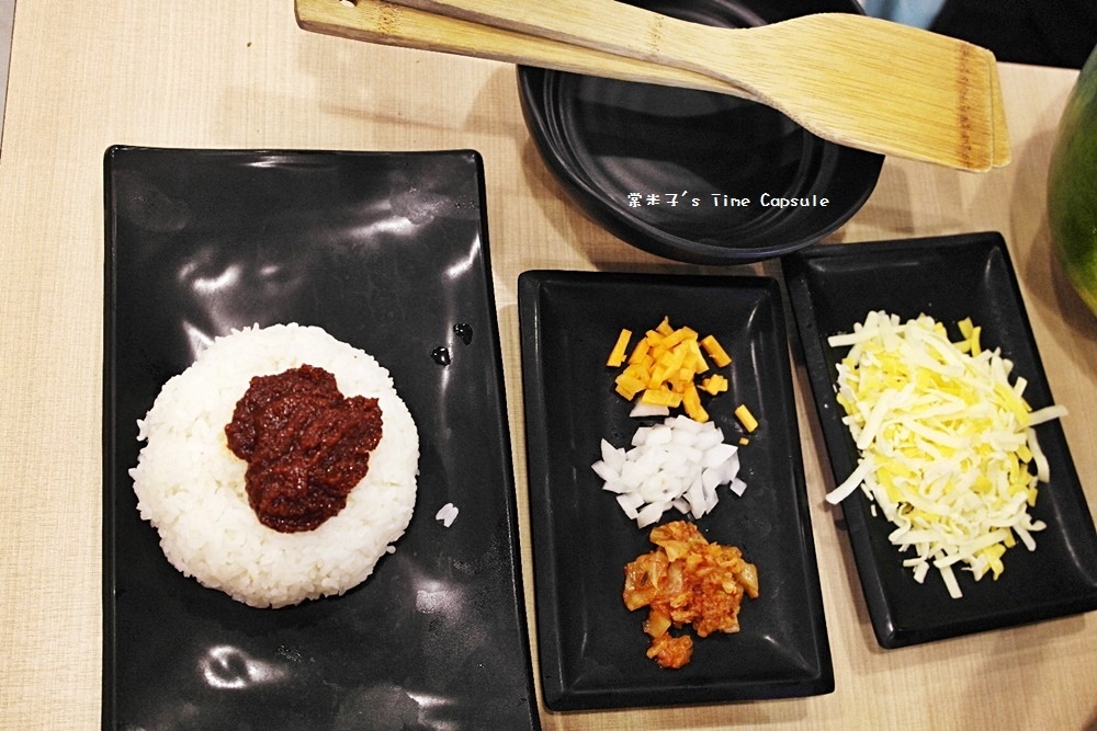 [台南永康區]OMAYA春川炒雞 -一鍋3吃的辛普森鍋，美味的韓式料理!