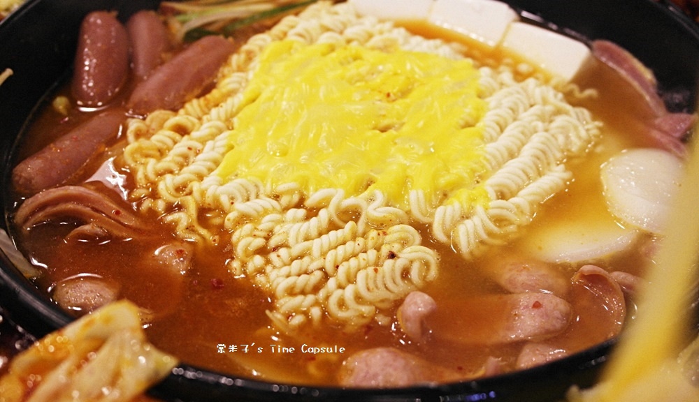 [台南永康區]OMAYA春川炒雞 -一鍋3吃的辛普森鍋，美味的韓式料理!