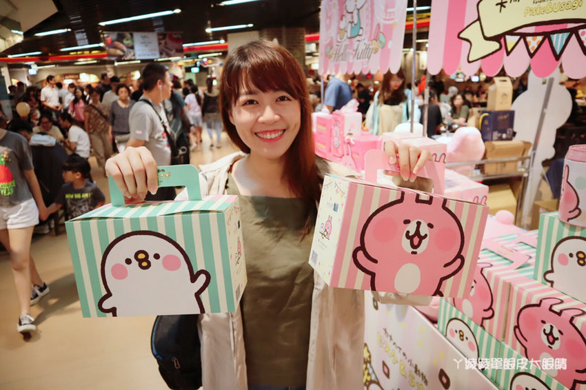 卡娜赫拉快閃新竹巨城！超萌P助跟粉紅兔兔人形燒，先拍照打卡一波