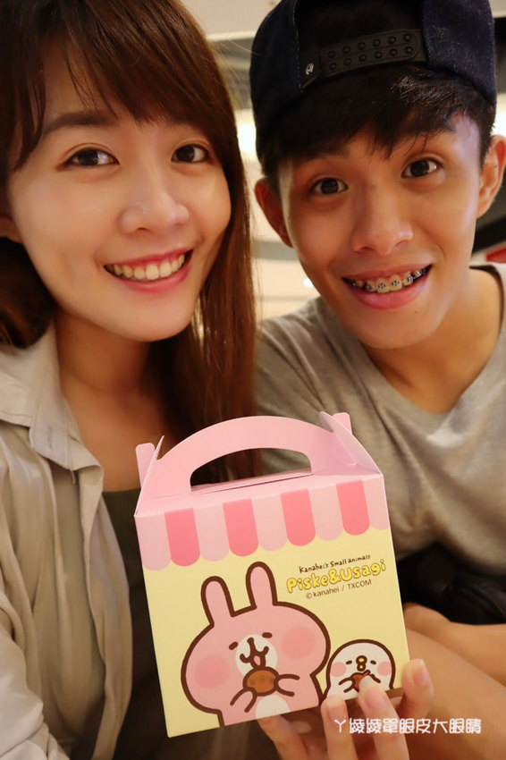 卡娜赫拉快閃新竹巨城!超萌P助跟粉紅兔兔人形燒,先拍照打卡一波