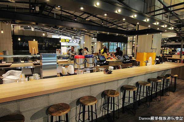安普蕾修(大江購物中心快閃店)：『桃園中壢美食』安普蕾修起士塔大江店&6000坪大江購物中心商城同步開幕地下遊逛街城懶人包