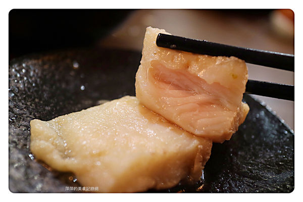 【台北美食】喜園風味涮涮鍋忠孝東路店 ~ 超值雙人特餐大啖無骨牛小排、8種海鮮、松阪豬❤甜點、冰淇淋無限吃到飽/捷運美食 - 捷運後山碑站