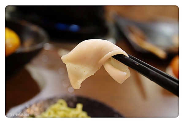 【台北美食】喜園風味涮涮鍋忠孝東路店 ~ 超值雙人特餐大啖無骨牛小排、8種海鮮、松阪豬❤甜點、冰淇淋無限吃到飽/捷運美食 - 捷運後山碑站