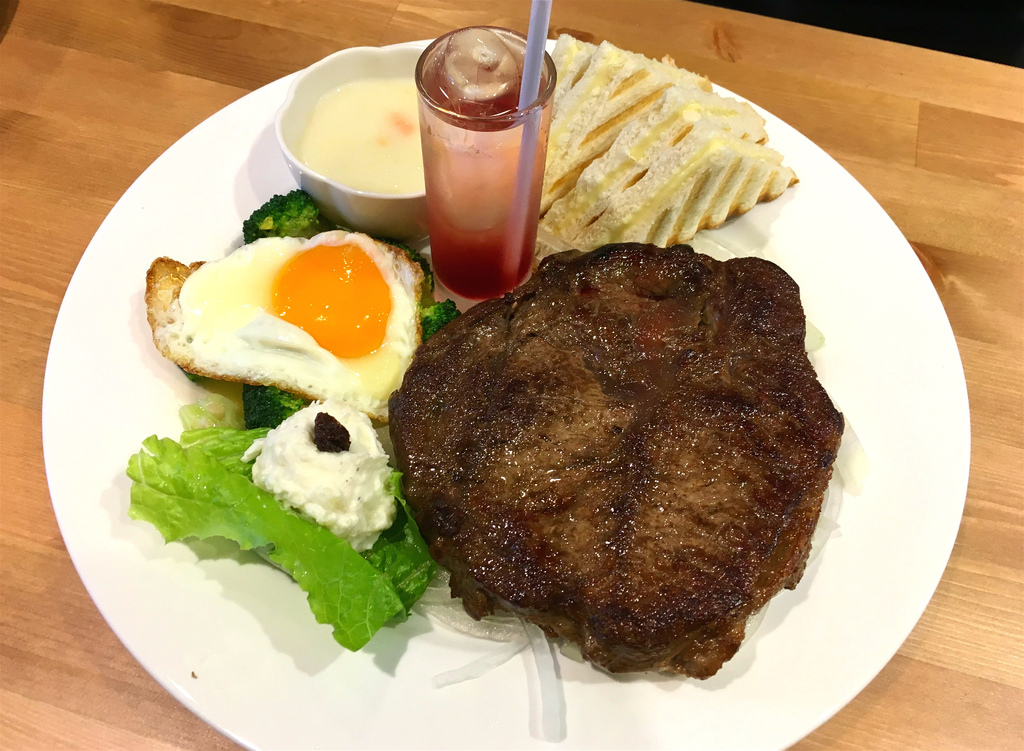 IMG_2973.JPG IMG_2973.JPG