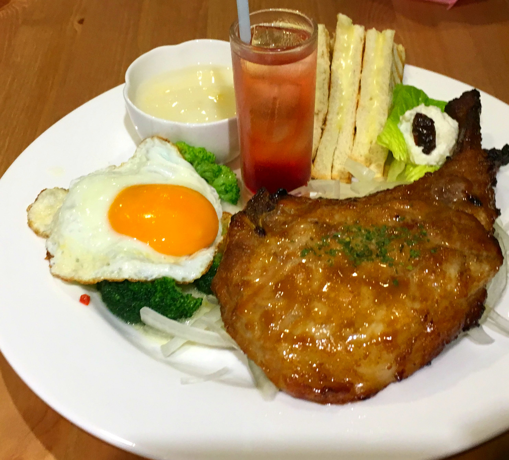 IMG_2961.JPG IMG_2961.JPG