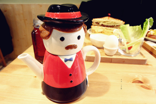 Ona.Rina Icing 歐娜。瑞娜 早午餐：【新北市板橋區。早午餐】Ona.Rina Icing 歐娜。瑞娜 早午餐 輕食早午餐 平日用餐無限時 一起來悠閒吃早餐吧~新埔捷運站