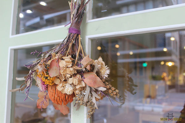 板橋美食『Ona.Rina Icing歐娜。瑞娜早午餐』｜P M E& Wilton 蛋糕裝飾認證教室｜飽到嫑嫑的早午餐｜cp值超高｜煙燻鮭魚班尼迪克｜歐娜招牌烤雞腿