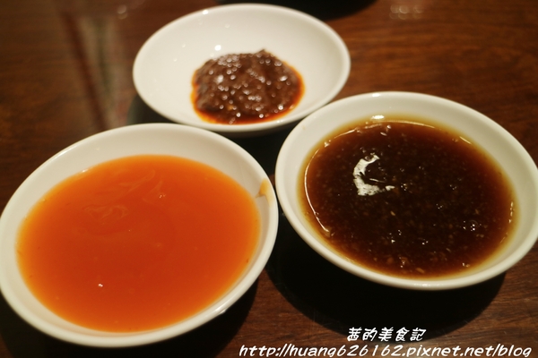 甜不二黑輪店：【新北板橋區】回訪口味依然好吃的『甜不二黑輪店』板橋銅板美食/消夜首選/近致理科技學院