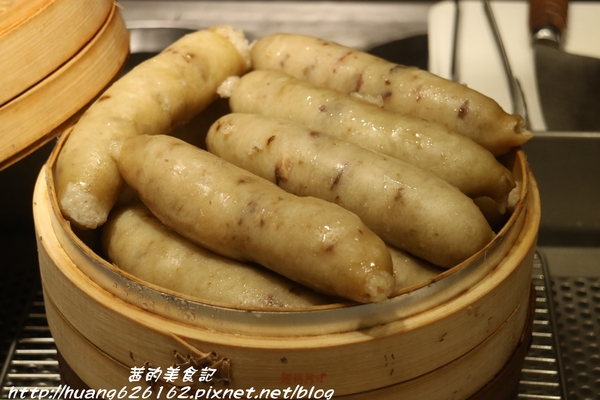 甜不二黑輪店：【新北板橋區】回訪口味依然好吃的『甜不二黑輪店』板橋銅板美食/消夜首選/近致理科技學院