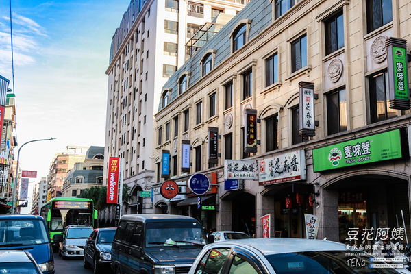 豆花阿姨|桃園市八德區“廣豐新天地商圈”巷弄美食；老八德人的銅板價幸福下午茶。
