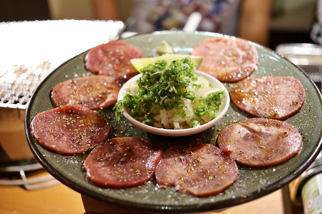 IMG_7210.jpg IMG_7210.jpg