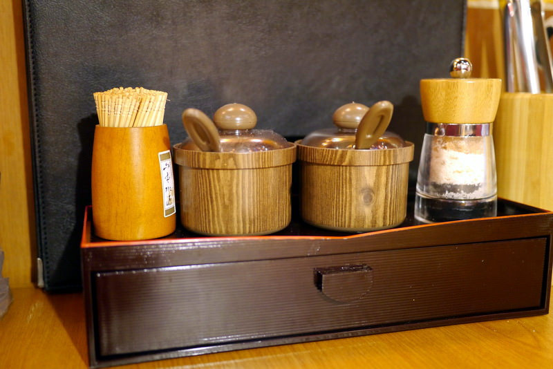 【台北】西頭燒肉 燒肉 もつ鍋 東京新鮮お肉問屋 西頭 ~ 超美味厚切牛舌必點!!! 道地博多牛雜鍋必食 / 內附菜單 / 文章末雙人燒肉套餐免費抽