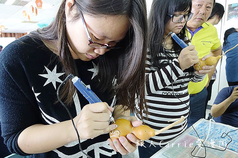 高雄永安品魚鹽之道一日漁夫輕旅行智慧旅遊【高雄旅遊】~蘇班長安心石斑 鑽石沙灣夕陽+龍膽石斑盛宴AR菜單 鑽石魚燈 彩鹽草蜢DIY