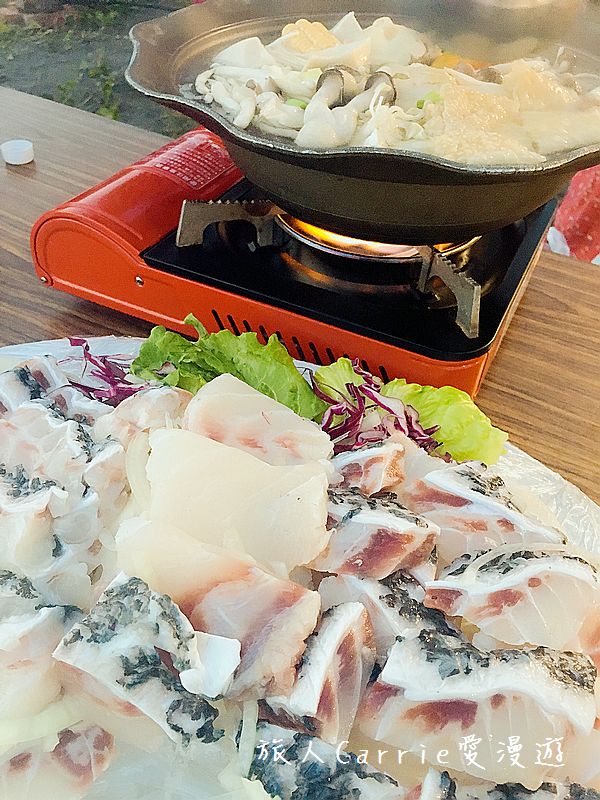 高雄永安品魚鹽之道一日漁夫輕旅行智慧旅遊【高雄旅遊】~蘇班長安心石斑 鑽石沙灣夕陽+龍膽石斑盛宴AR菜單 鑽石魚燈 彩鹽草蜢DIY