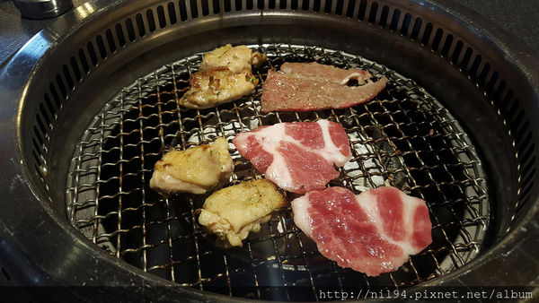 170305 - 沒有玩鈴鹿賽道有吃燒肉_170313_0012.jpg