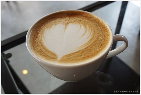 P&J's Patisserie-15-焦糖拿鐵.JPG