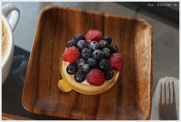 P&J's Patisserie-19.JPG