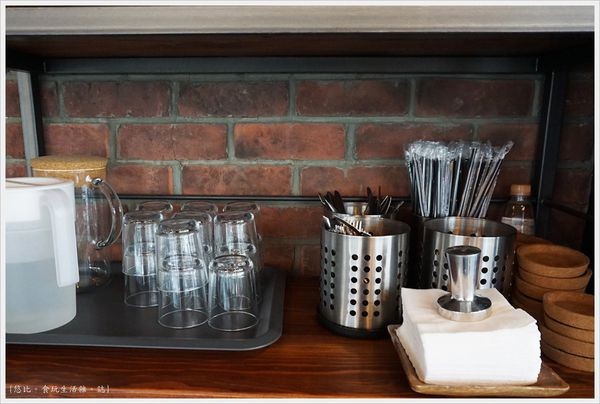 P&J's Patisserie-12.JPG