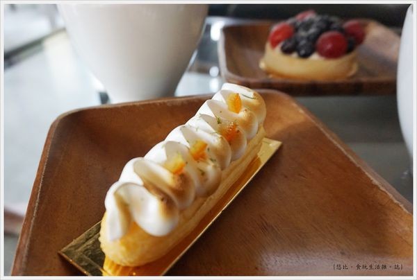 P&J's Patisserie-17-閃電泡芙.JPG