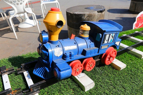 北門森鐵故事館：【嘉義景點】北門森鐵故事館/親子旅遊/鐵路鐵道迷/虛擬VR鐵道自行車/乘坐櫻花精靈小火車欣賞春神跳舞的森林繪本場景