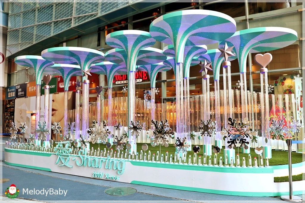 夢時代聖誕節 (2).JPG