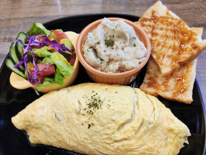 The BurgeR HousE 經典培根蛋捲