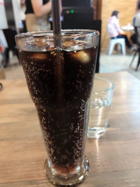 The BurgeR HousE 可樂