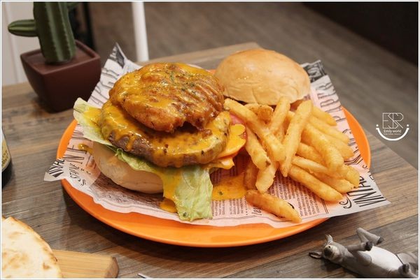  The BurgeR HousE 美式漢堡餐廳 (15)