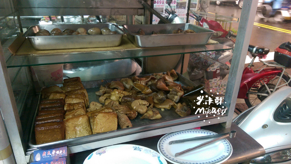 老夫子餃子王:【高雄/食﹡小港】紅線小港站.鄰近中山國中.老夫子餃子王 老夫子餃子王:【高雄/食﹡小港】紅線小港站.鄰近中山國中.老夫子餃子王