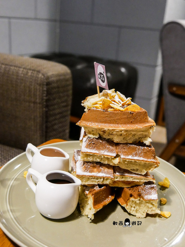 忠孝敦化站不限時咖啡廳推薦》C25度咖啡館●注意明星出沒! 有WIFI&插座東區人氣不限時咖啡廳 下午茶Chill一下好去處 - 軟西,遊記