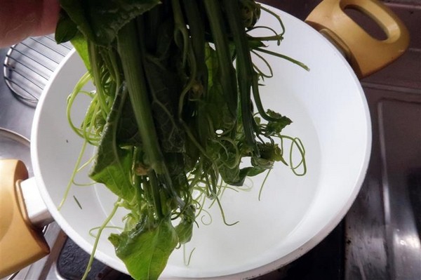 豐滿生技博士紅薑黃:MIT養生超級紅薑黃 紅薑黃芝麻醬 涼拌龍鬚菜 中華涼麵影片 薑黃養生料理~ 豐滿生技博士紅薑黃:MIT養生超級紅薑黃 紅薑黃芝麻醬 涼拌龍鬚菜 中華涼麵影片 薑黃養生料理~