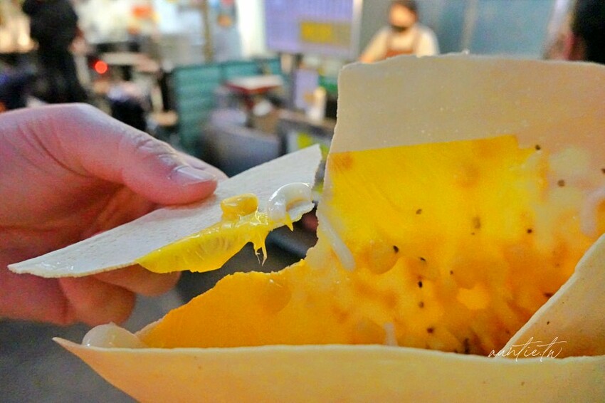 台北市萬華區【台北】南機場夜市｜牛咩咩可麗餅，脆到沒對手，無敵酥脆口感，30種口味可麗餅