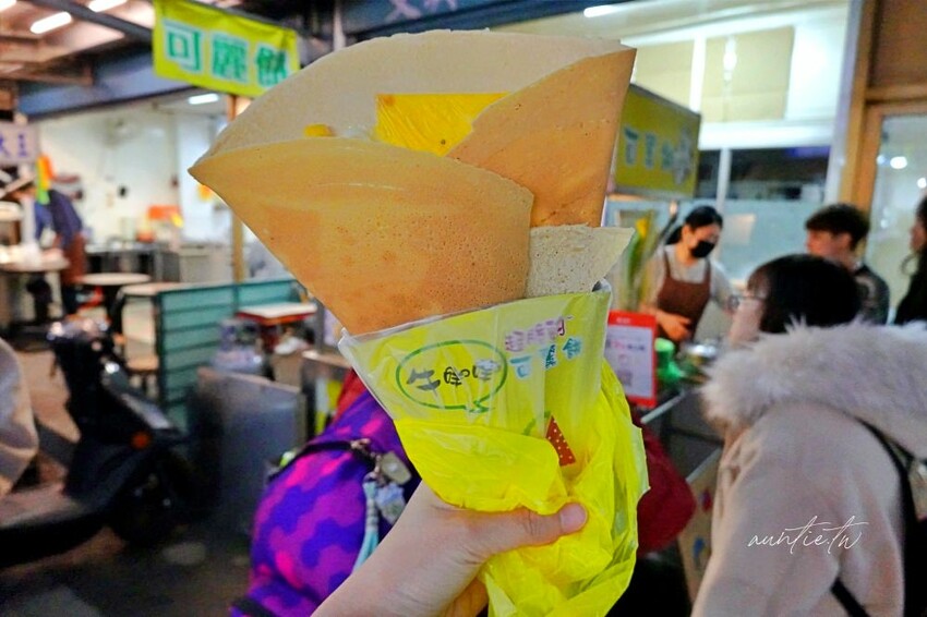 台北市萬華區【台北】南機場夜市｜牛咩咩可麗餅，脆到沒對手，無敵酥脆口感，30種口味可麗餅