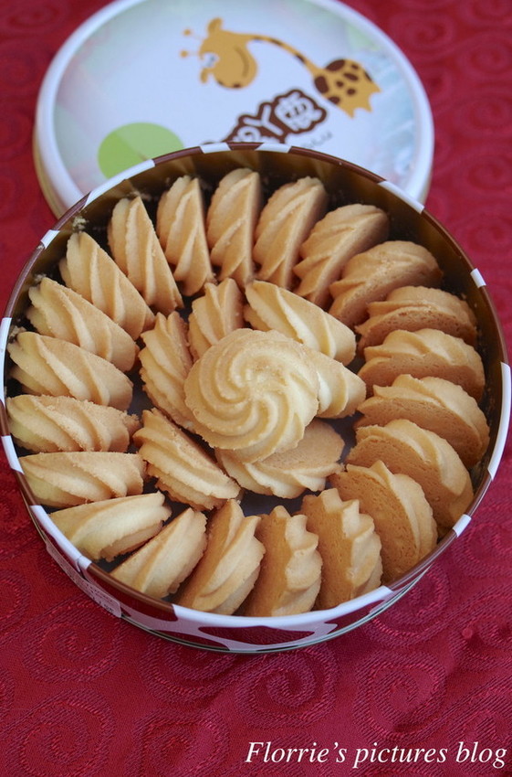 短腿ㄚ鹿：台中(南屯)美食~短腿阿鹿餅乾~台中有名曲奇餅乾店，酥鬆香甜的曲奇餅乾！