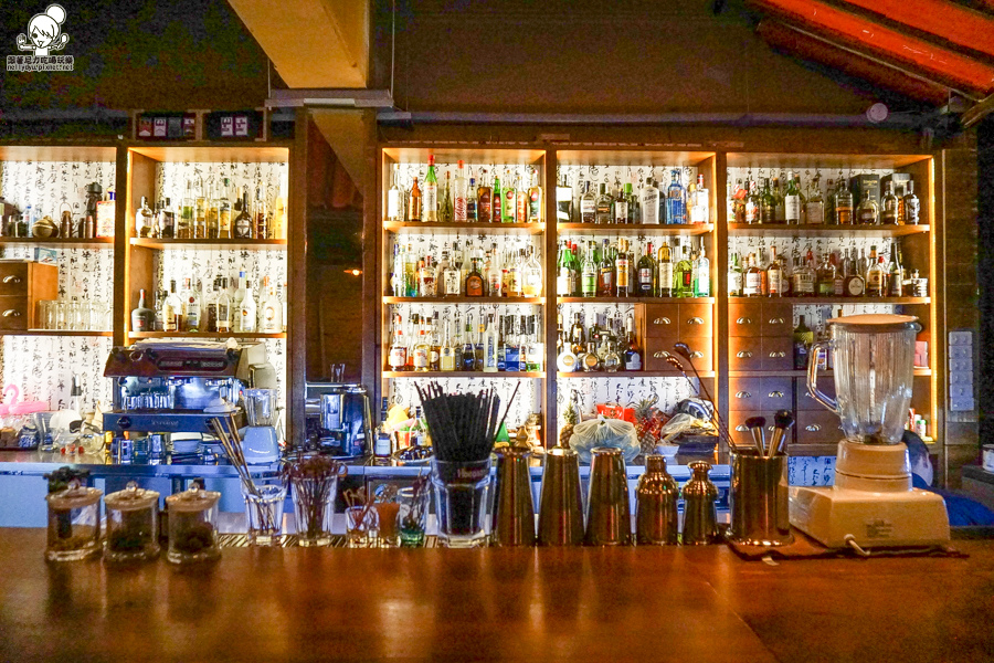 鹽埕區 酒館 駁二 創意 懷舊復古 捷運-06272.jpg