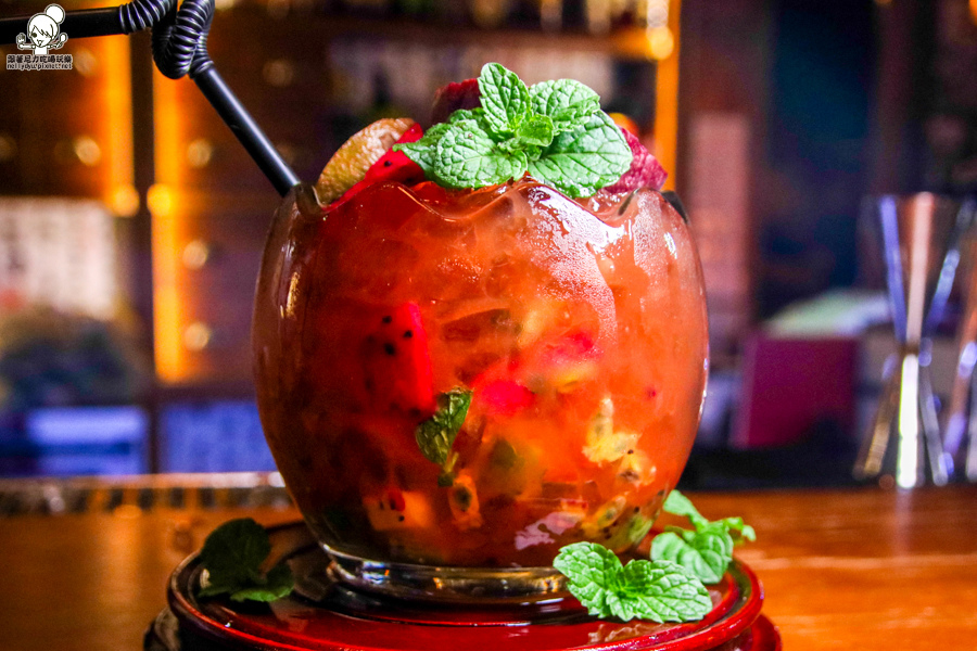 鹽埕區 酒館 駁二 創意 懷舊復古 捷運-9200.jpg