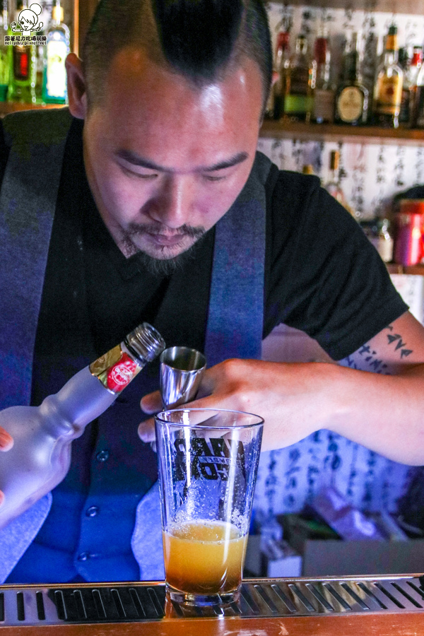 鹽埕區 酒館 駁二 創意 懷舊復古 捷運-8970.jpg