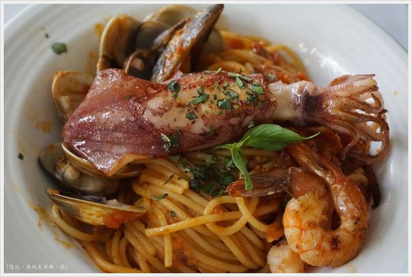 BISTRO by Nelson-西西里辣番茄海鮮麵-3.JPG