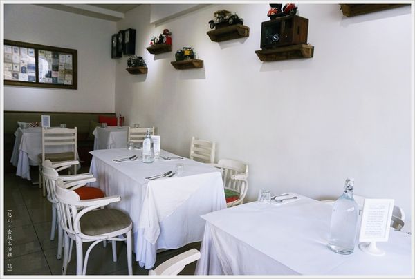 BISTRO by Nelson-店內座位-2.JPG