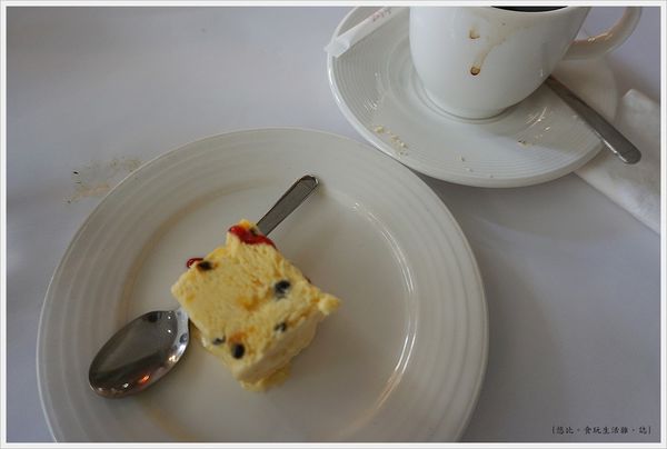 BISTRO by Nelson-甜點.JPG