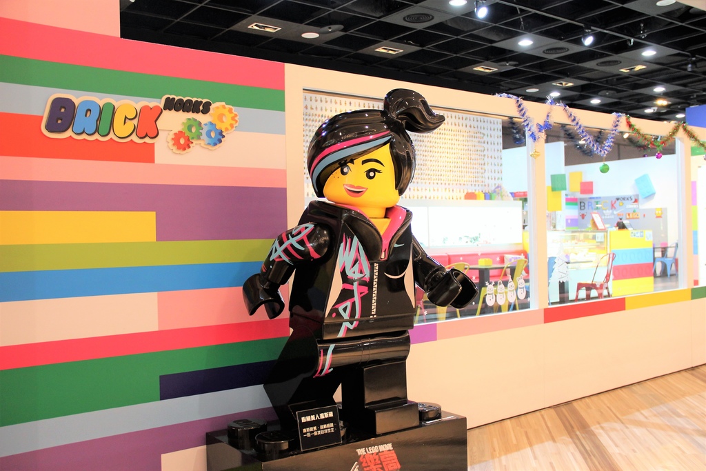 看到这乐高公仔就知道乐高主题餐厅到罗!