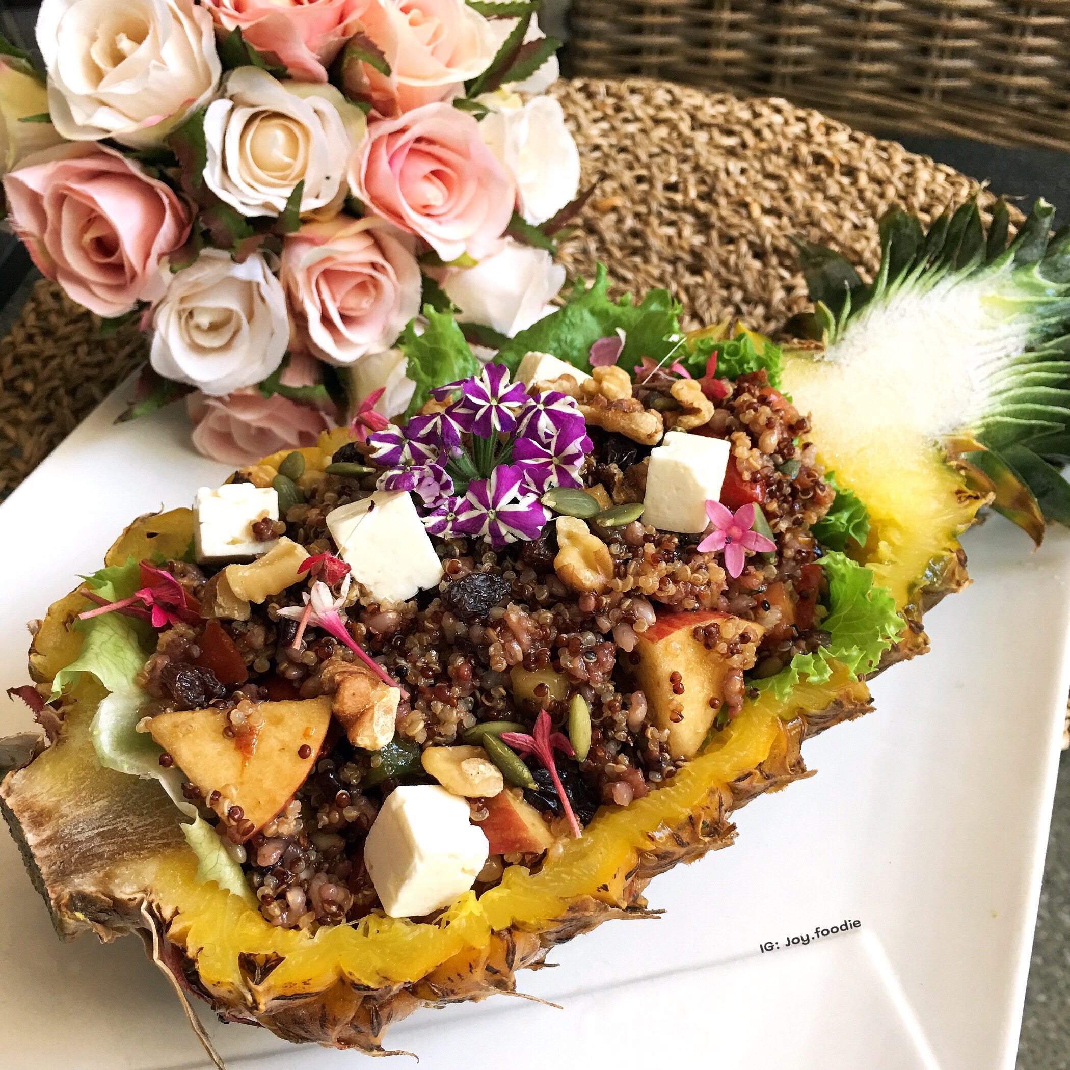 『台北大安區』YUCCA CAFE 超美的環境，適合聚會的好地方。真材實料的健康料理在這裡！