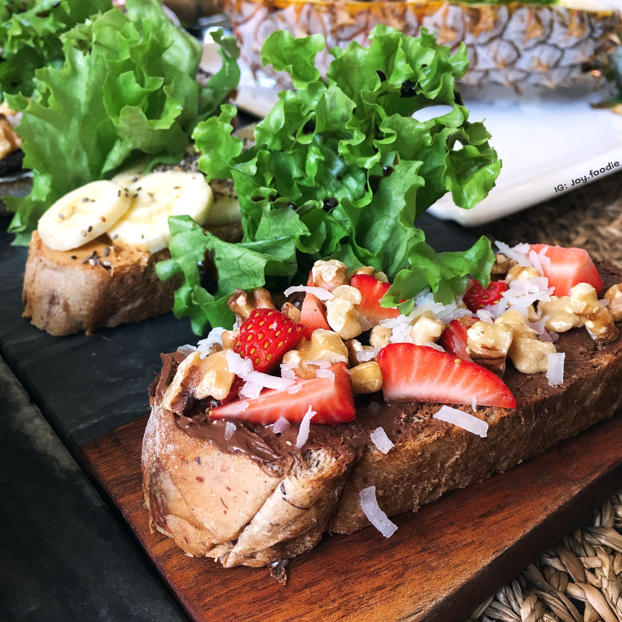 『台北大安區』YUCCA CAFE 超美的環境，適合聚會的好地方。真材實料的健康料理在這裡！