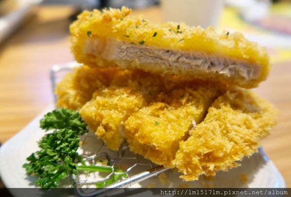 【台中豐原區】藏身在愛買內の咖哩燒飯 『口力口里迷人燒飯愛買豐原店』