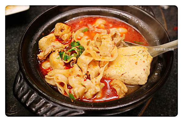 【台北美食】滕老私廚 ~ 超值無菜單料理．採預約制❤ 新店木柵交界處 - 捷運七張站