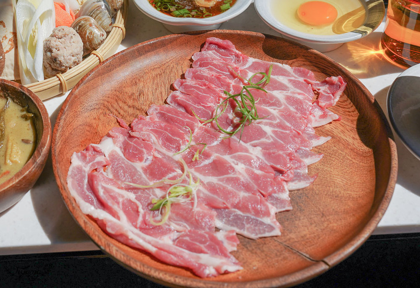 毛房 蔥柚鍋 ✕奈良美智收藏展記者會:台南奈良美智搶先看!!品味《納涼美智柚子塔》創意專屬甜點 @緹雅瑪 美食旅遊趣