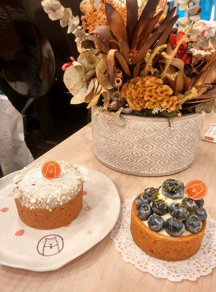 Glocke Bakery手做甜點工作室:Glocke Bakery手做甜點工作室-頭一間甜點店能讓我一訪再訪 吃的不只是美味 更是對甜點的堅持 最近有黃阿瑪的分身大瑪到店喔!!