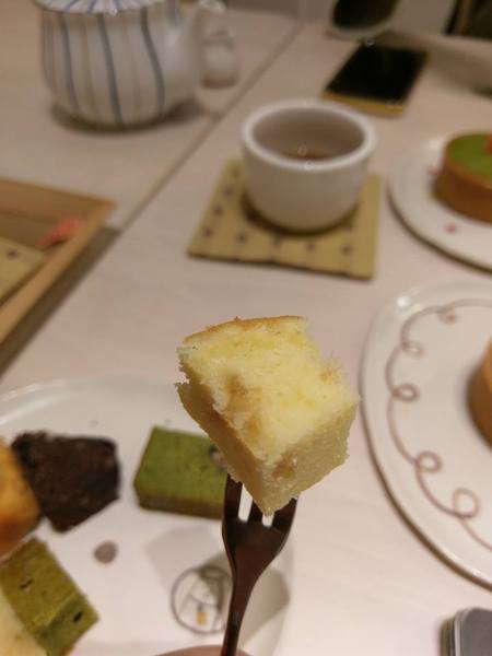 Glocke Bakery手做甜點工作室:Glocke Bakery手做甜點工作室-頭一間甜點店能讓我一訪再訪 吃的不只是美味 更是對甜點的堅持 最近有黃阿瑪的分身大瑪到店喔!!